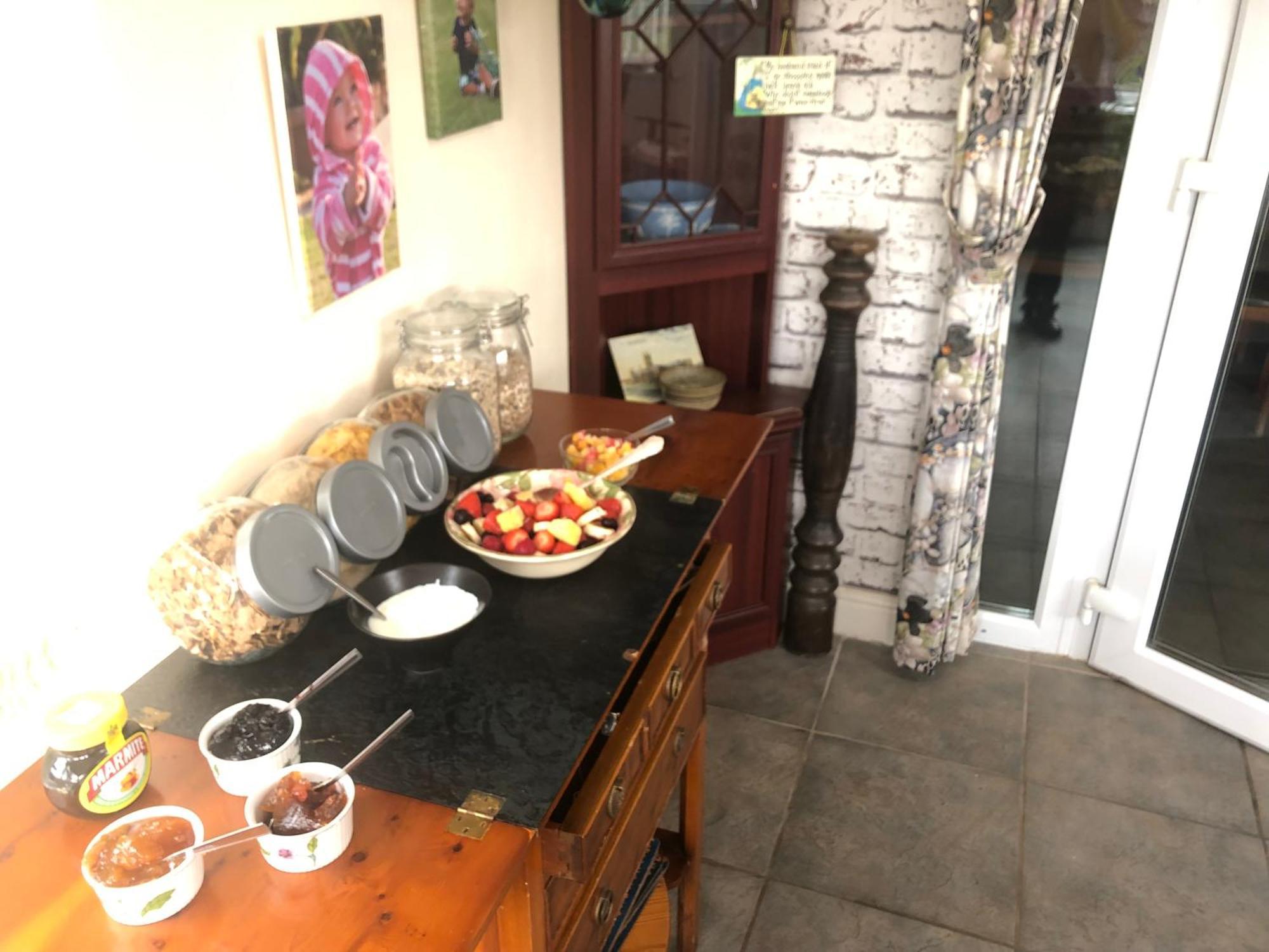 Twyford Homestay B&B Llandrindod Wells Exteriör bild
