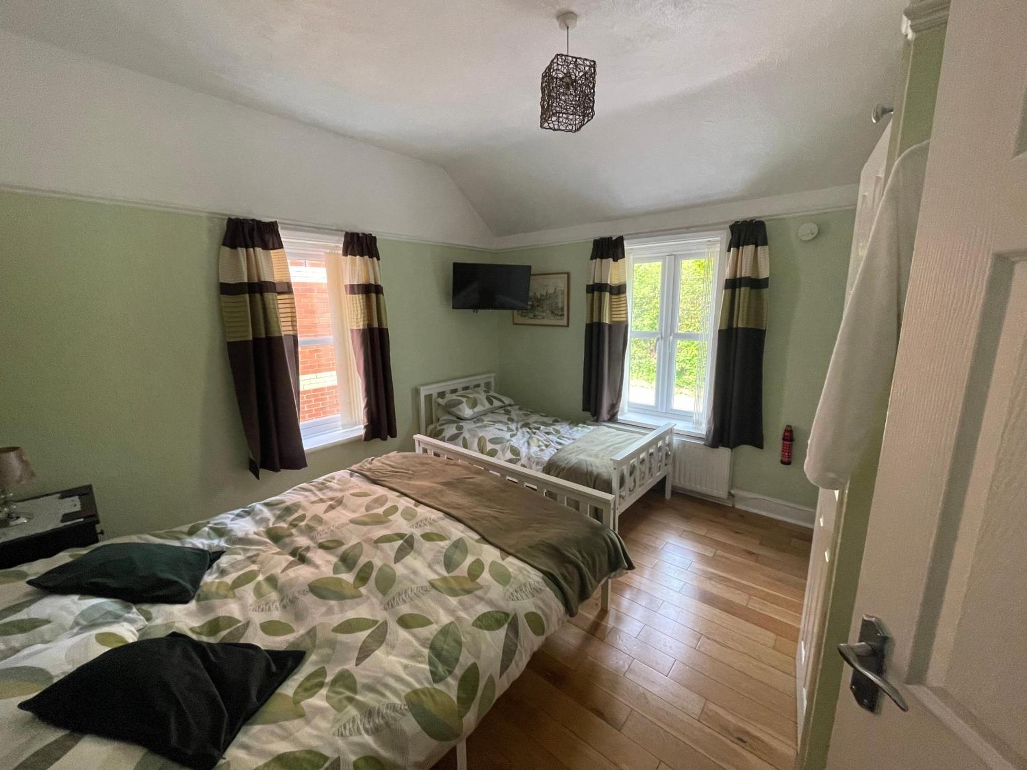 Twyford Homestay B&B Llandrindod Wells Exteriör bild